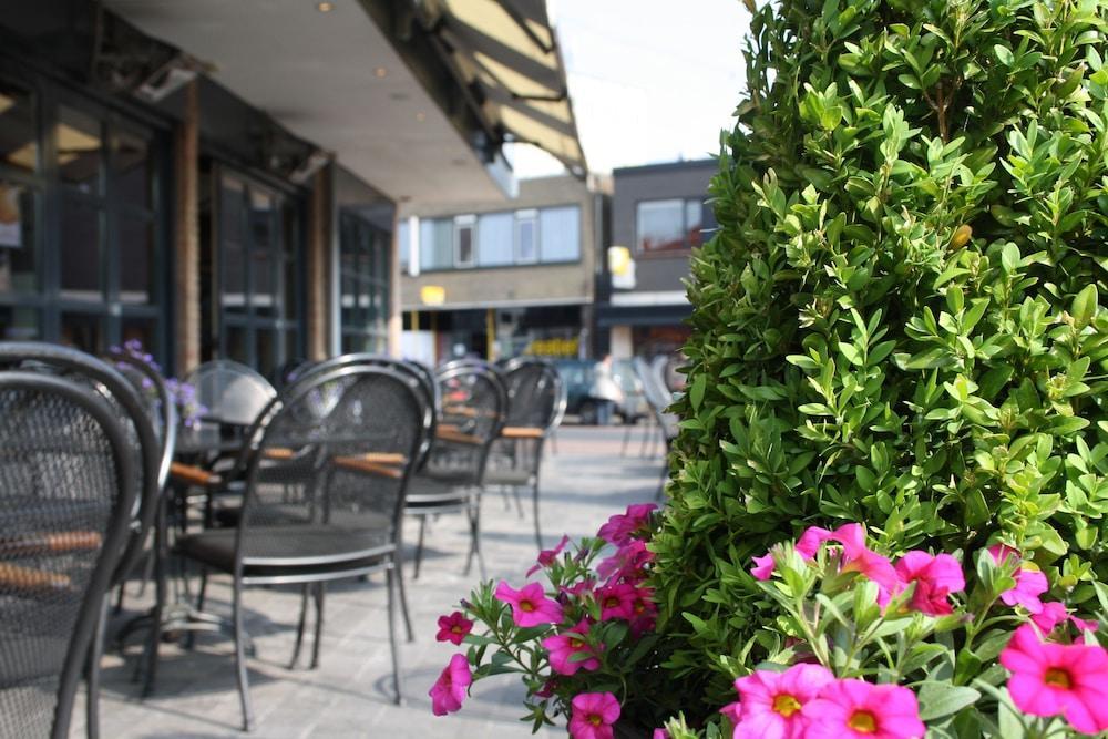 Hotel Restaurant De Zwaan Raalte Exterior foto